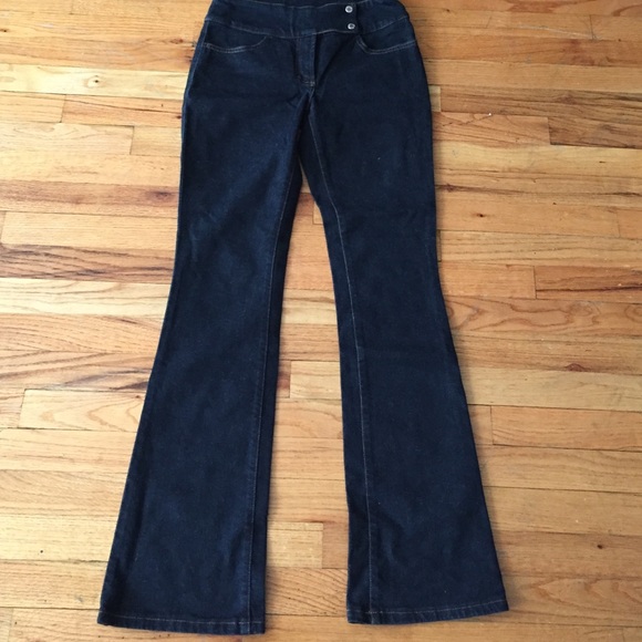 D&G dark wash jeans s28