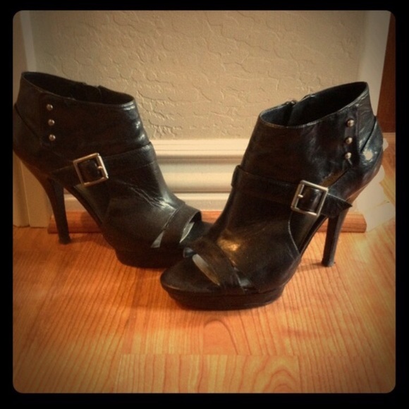 Nine West Black shoes