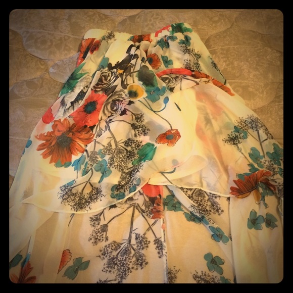 Size S Joe Benbasset floral hi-lo skirt from Kohl's