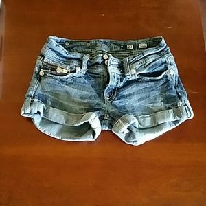 Miss me shorts size 27