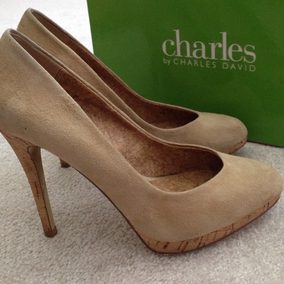 Pumps by Charles David 7.5 - Picture 3 of 4