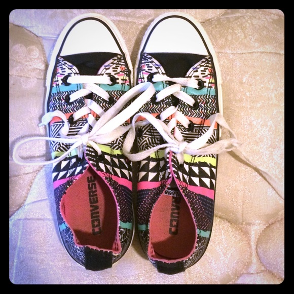 Size 6 limited edition Converse All Stars