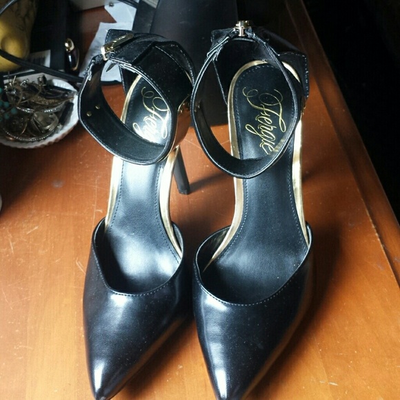 Black and sexy shoes.