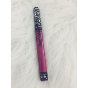 ⭐️SOLD⭐️Kat Von D Liquid Lipstick/ BauHau5