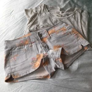 Floral print American-Eagle shorts