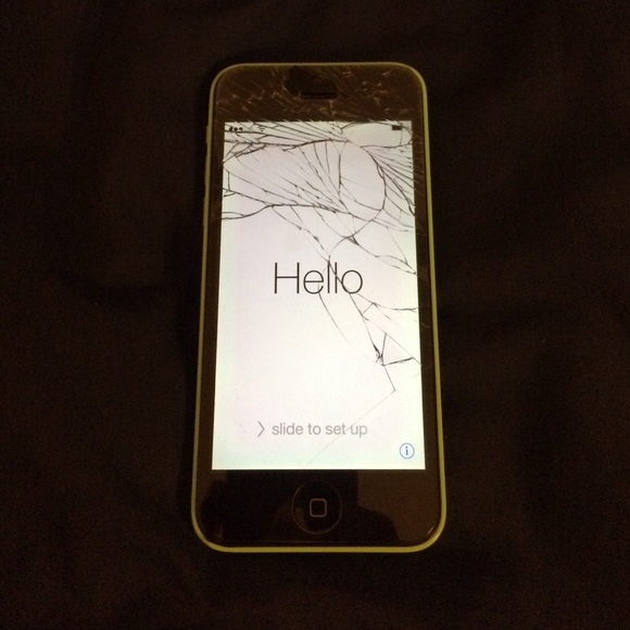 Apple iPhone 5c - Picture 1 of 3
