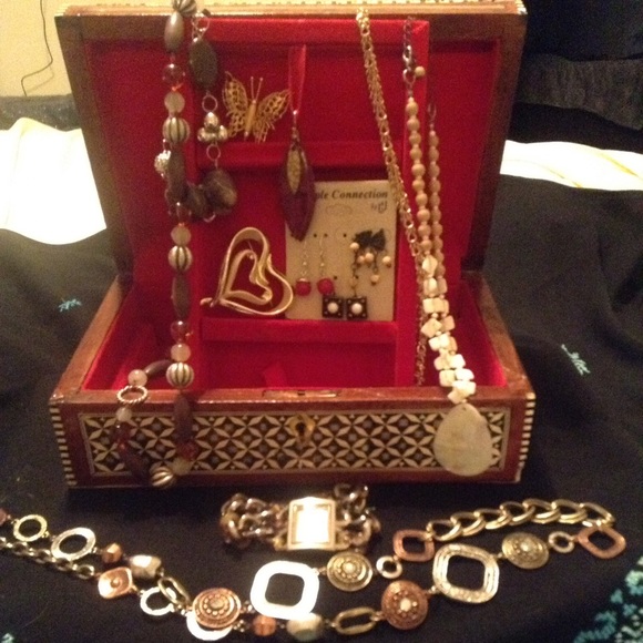 Amazing deal. Vintage Jewelry  treasure Drawer Lot