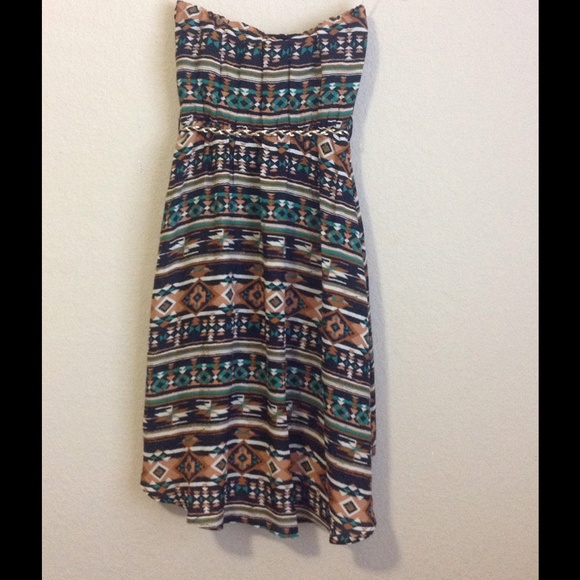 💖SOLD💖Tribal Print Strapless Dress - Picture 4 of 4