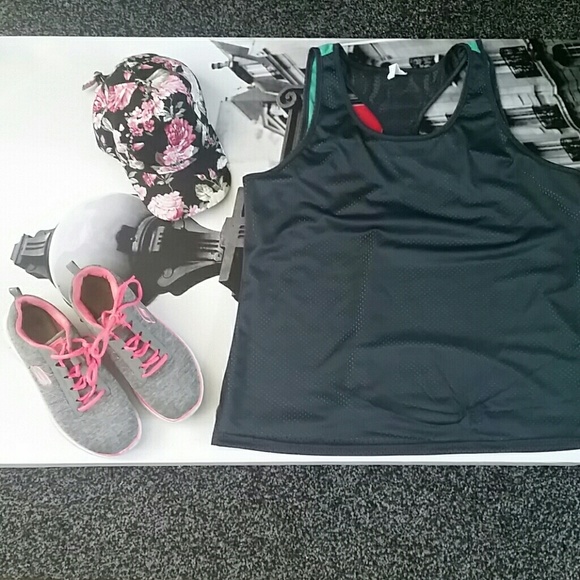 Danskin Reverseable Razorback Workout Shirt- $ Dro