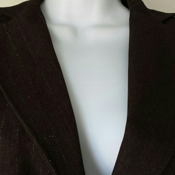 Brown pinstriped blazer - Picture 2 of 4