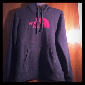 Women's classic hoodie from The North Face