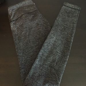 Lululemon Hereingbone leggings!
