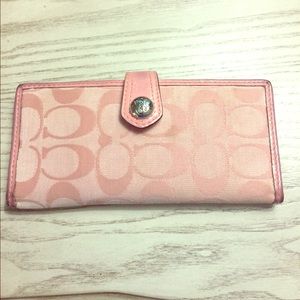 Coach wallet