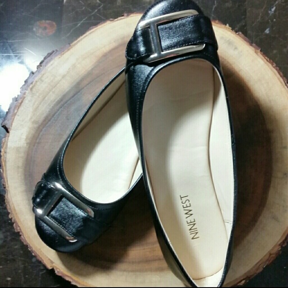 Flats Nine West new