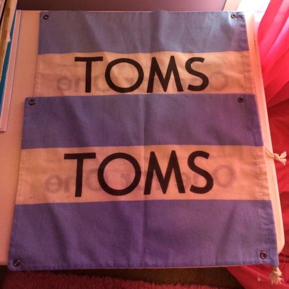 Tom dustbag  2 are included