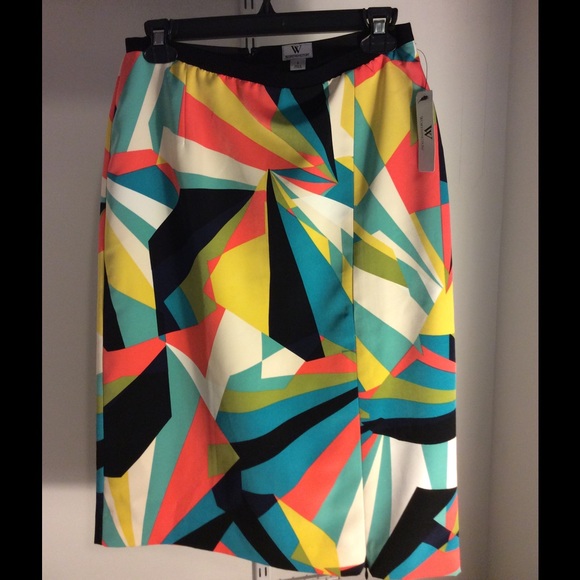Colorful skirt, brand new never worn.