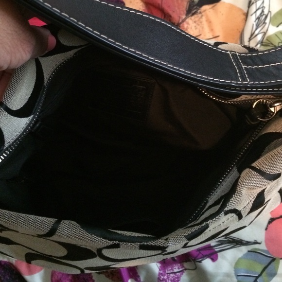 Black Coach bag - Picture 2 of 2