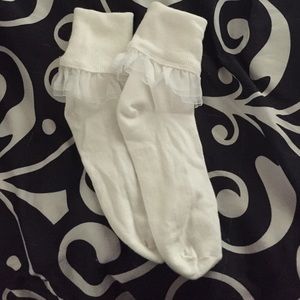 American Apparel White Girly lace ankle sock