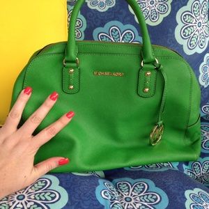 Authentic Michael KORS - Kelly Green