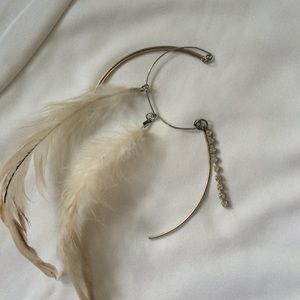 Ear cuff