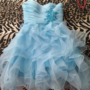 Prom/homecoming/wedding dress