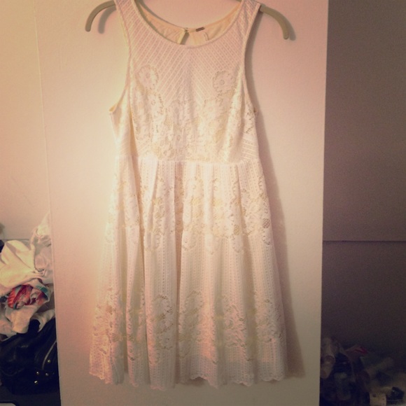 Free People white lace dress size 2