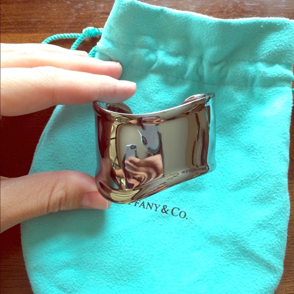 Tiffany bone cuff small