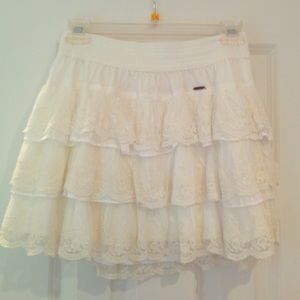 Hollister lace tiered skirt