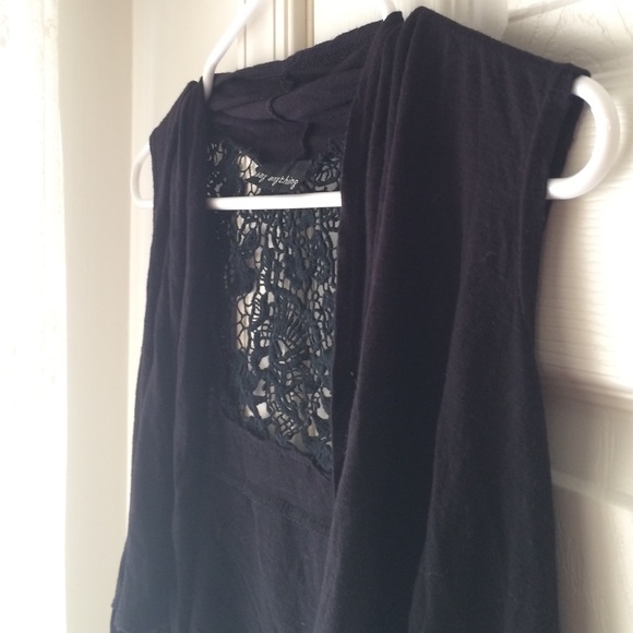 DONATED - Picture 3 of 4