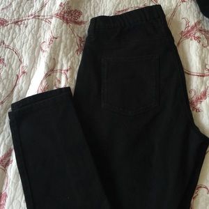 😍UNIQLO Black Jegging😍