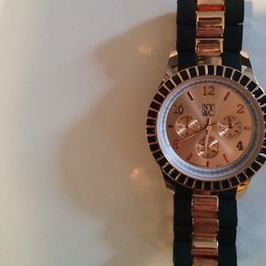 Black New York and Company Watch