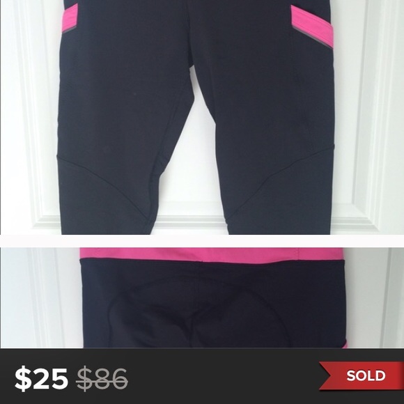 *SOLD* bundle of 2 lulu leggings