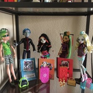 monster high bundle