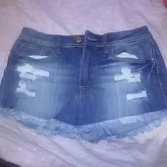 Cut Off High Waist Shorts