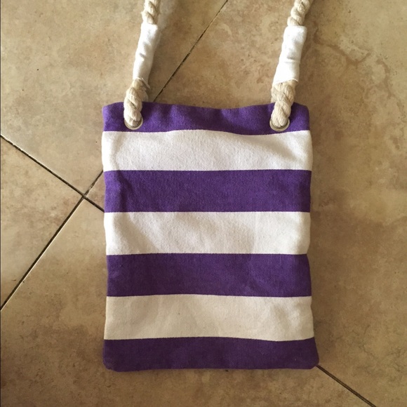 Striped Shoulder Bag - Picture 4 of 4