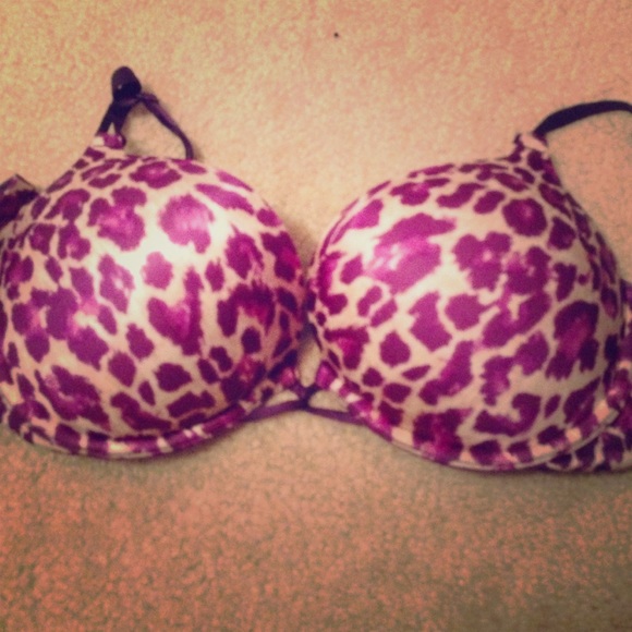 VICTORIAS SECRET MIRACULOUS BRA 36C