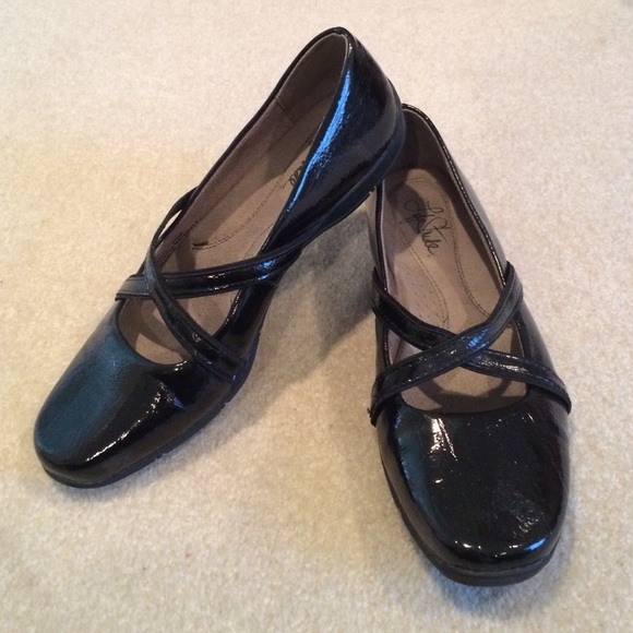 Patent Leather Flats - Picture 1 of 4