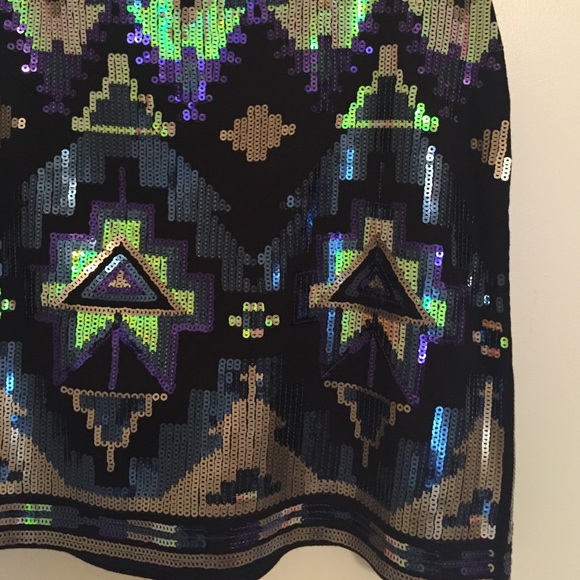 Sequin Express mini skirt - Picture 2 of 3