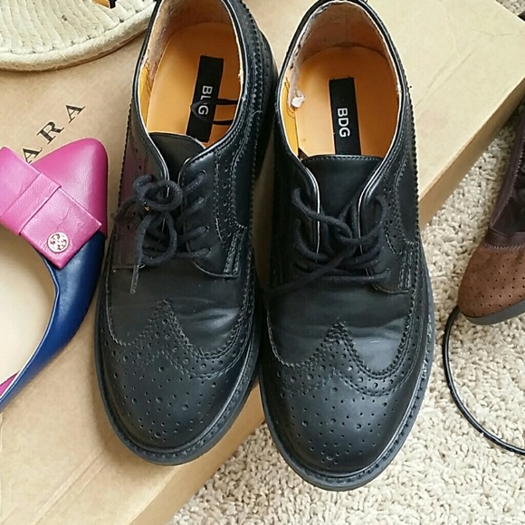 oxford flats