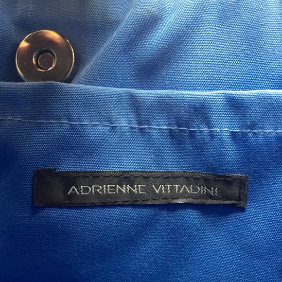 🔴sold in bundle | Adrienne Vittadini straw bag - Picture 3 of 4