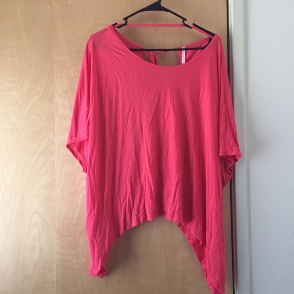 Bright Coral Flowy Top!