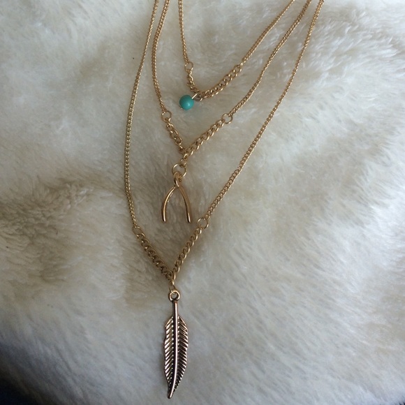 ❌ sold ❌ Pacsun gold necklace - Picture 2 of 4