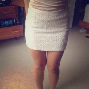 Lace skirt