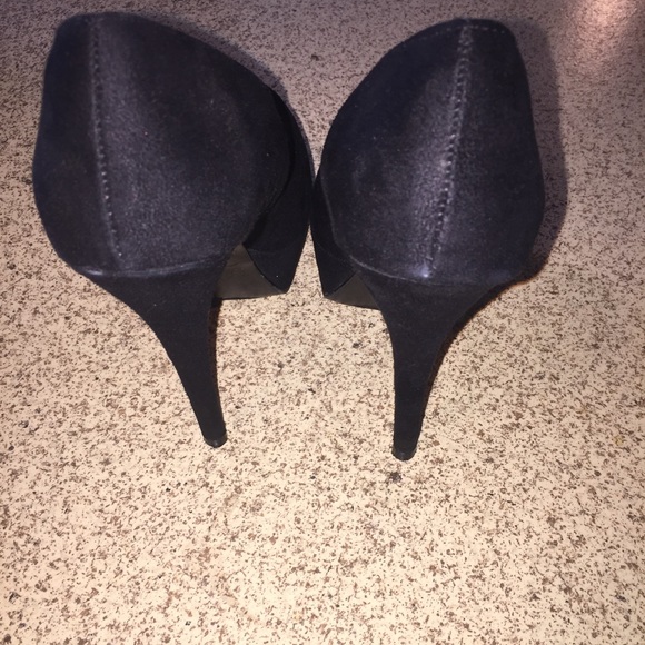 Heels* :) - Picture 3 of 4
