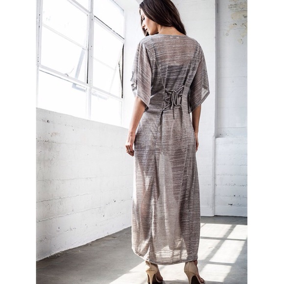 "Dazzle" Silver High Low Maxi Top / Duster - Picture 3 of 4