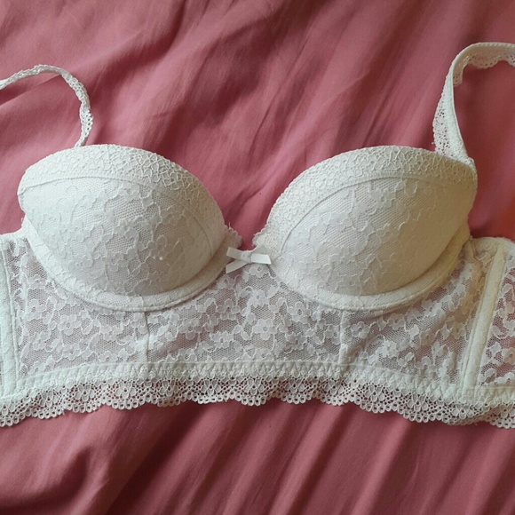 White lace GH bustier