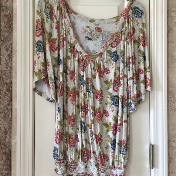 Large floral top