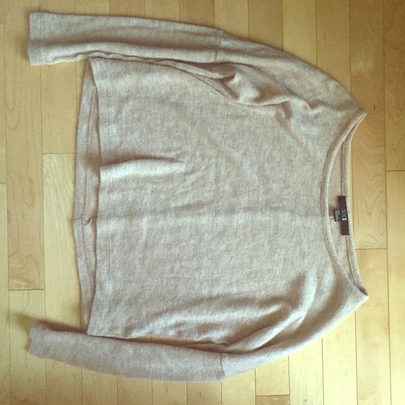 Cropped pink/grey sweater