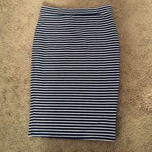 Dark blue and white pencil skirt
