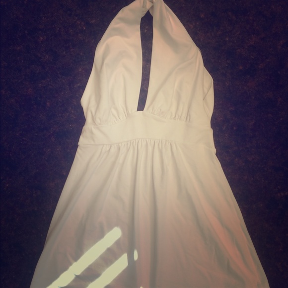 Sold Susana Monaco white halter size small